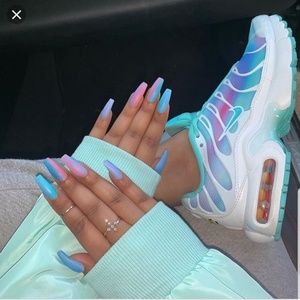 nike air max plus gs light aqua